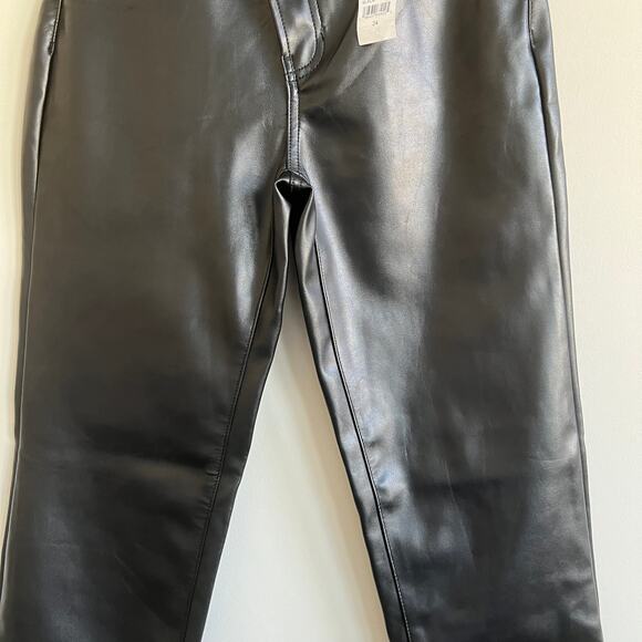 PacSun Stretch Dad Asymmetrical Waist Jeans Faux Leather Black 24 NWT - Picture 3 of 12